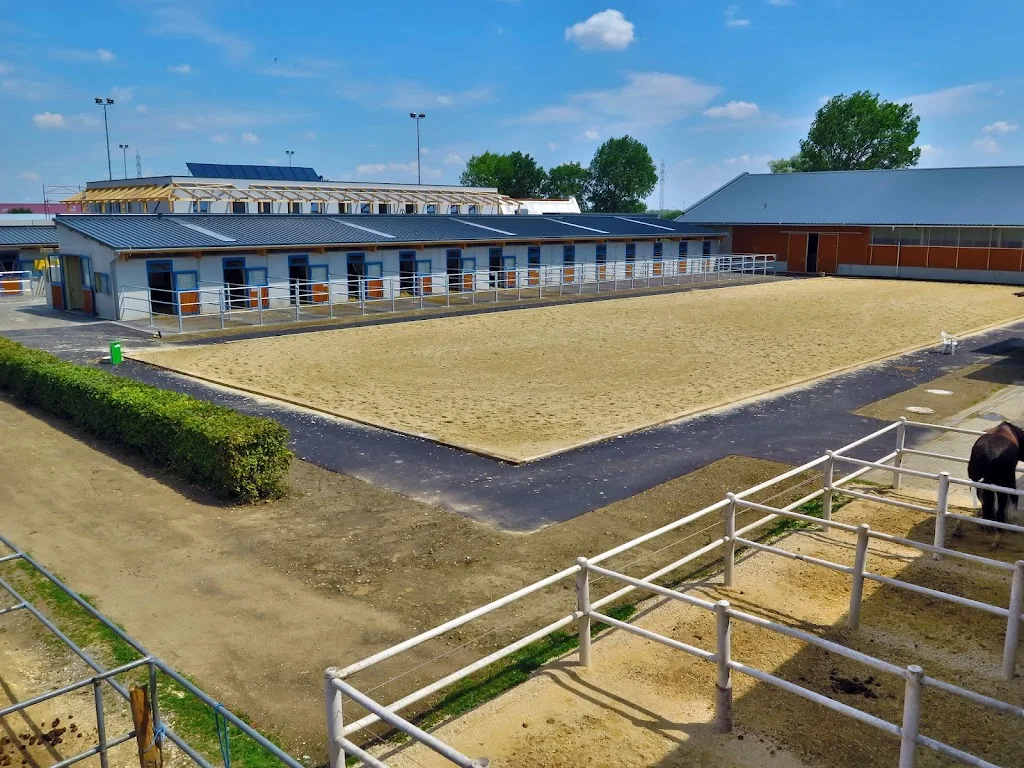 Reitsportzentrum Kapellerfeld - Foto 1