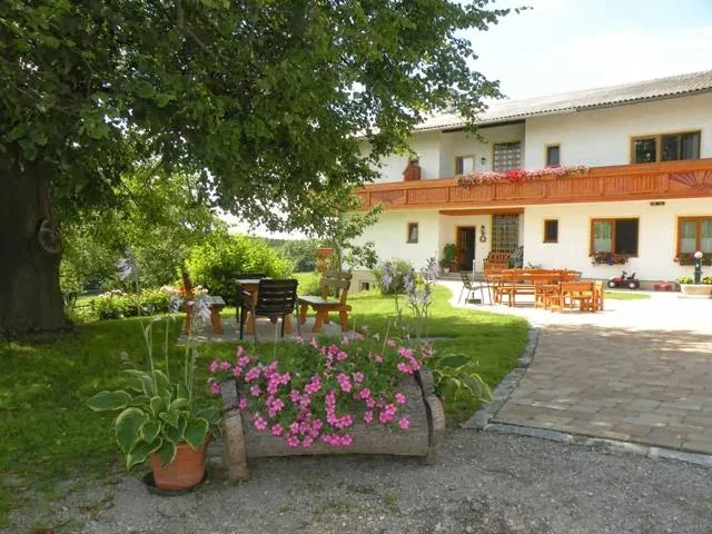 Biohof Heinrich - photo 2