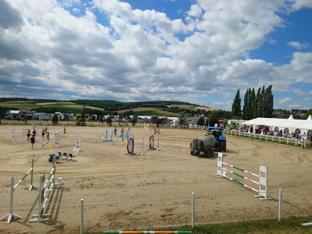 Reitstall Neunteufel | Ried am Riederberg - Foto 2